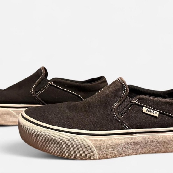 Vans Platform Black Slip Ons Womens size 8.5 - Picture 2 of 8